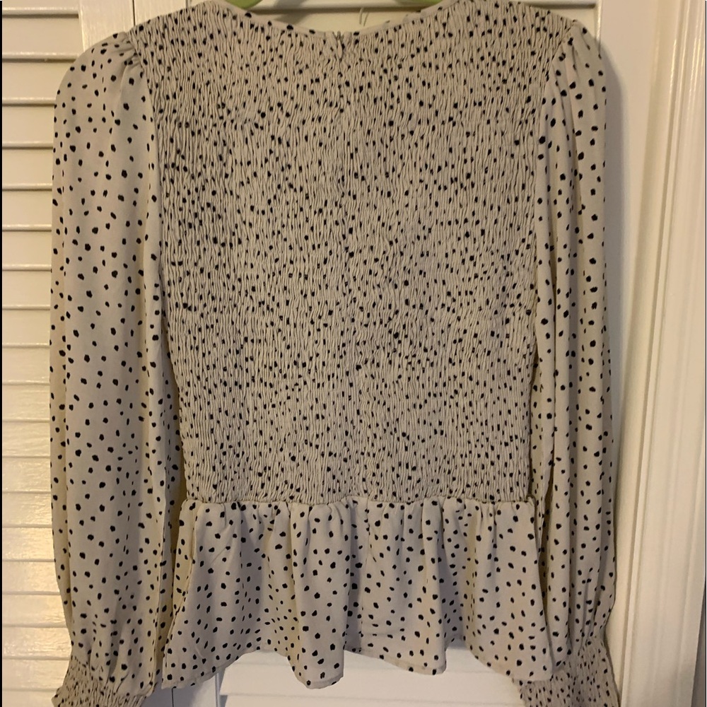Dotted, Fitted Blouse